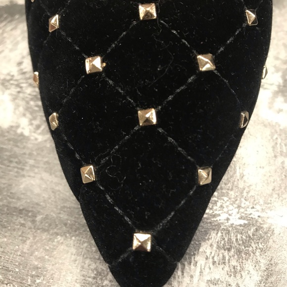 Shoes - Picture 2 of 2